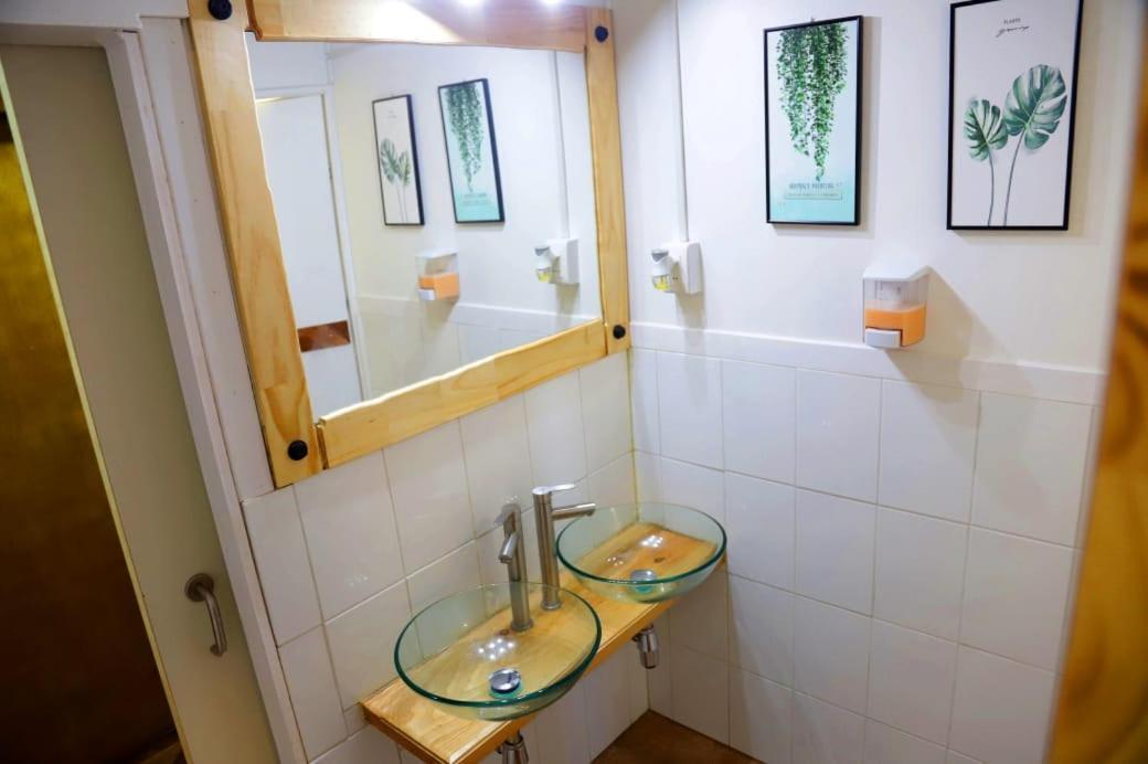 Si Po Hostel プエルトモント エクステリア 写真